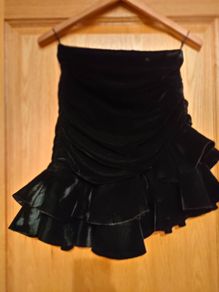 Velvet skirt from Zara
