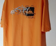 Brand new quicksilver tee shirt