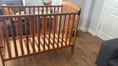 Baby cot