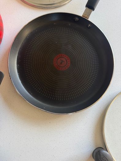 9 Piece Tefal Non-Stick Cookware Set Sold as a Set (Non-Induction)