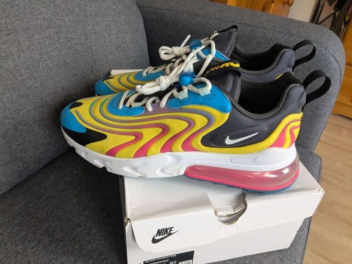 Nike Air Max 270 React Eng Size 9