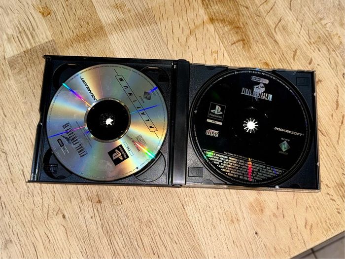 Final Fantasy 7 VII including FF8 Demo (no manual) PS1 PlayStation 1
