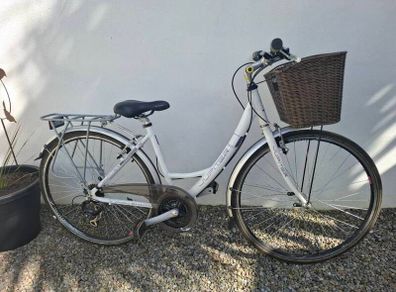 Jupiter ladies bike