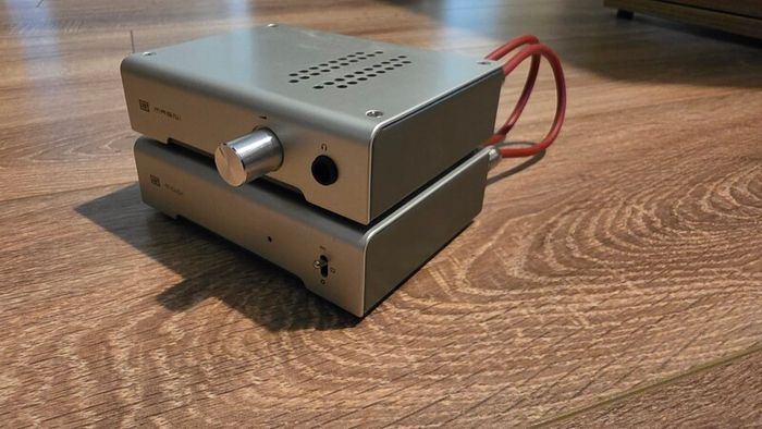 Schiit Modi 3E DAC + Magni 3+ Headphone Amp Stack (with Schiit Straight Wire RCA cable) - Silver
