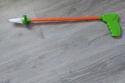 creepy crawly picker upper