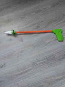 creepy crawly picker upper