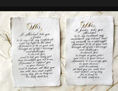White & Gold Feather Pen - nice gift - great for marriage signature & guest book entries