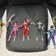 Power rangers lightning collection metallic Rangers