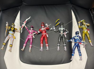 Power rangers lightning collection metallic Rangers