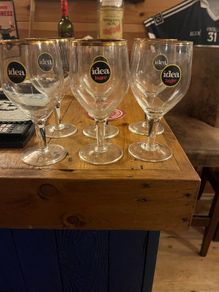 6 x Idea Larger by Smithwicks