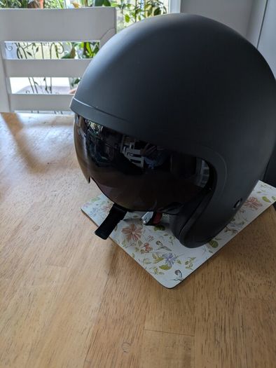 helmet...new