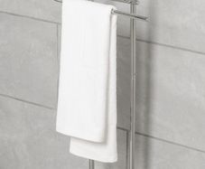 New Bathroom towel rail
