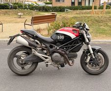 Ducati Monster 696 Abs 2011