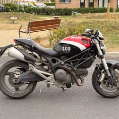 Ducati Monster 696 Abs 2011