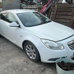 Vauxhall insignia for parts