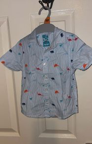 F&F Dinosaur short sleeved shirt