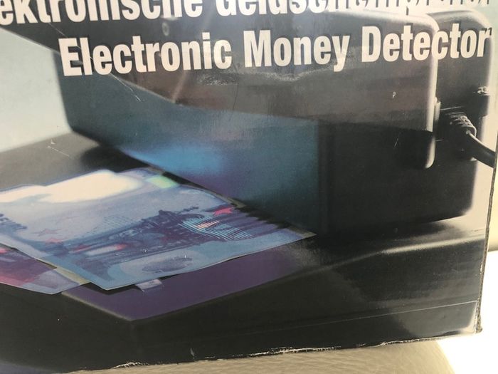 Money Detector