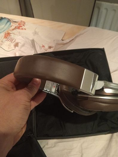 Sony MDR-1R head phones