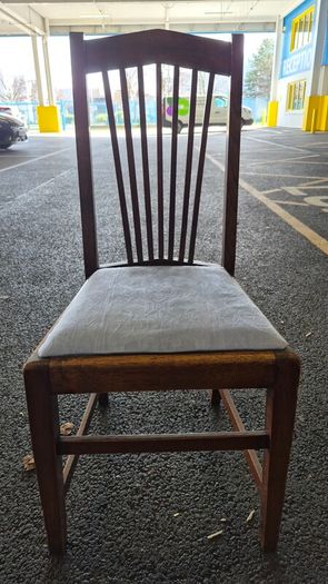Vintage Oak Extendable Table + 4 Matching Chairs