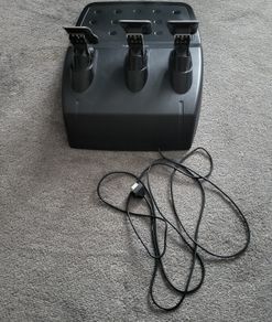 Logitech G920 wheel + pedals