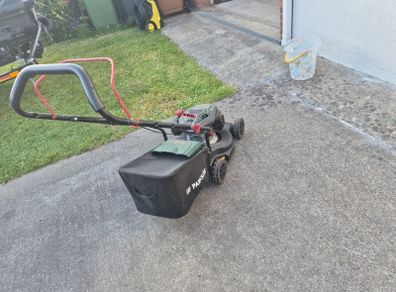 free lawnmover