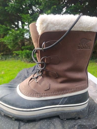 Sorel Caribou Waterproof Boots 8.5  42.5