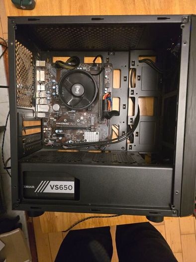 Budget Gaming & Office PC - AMD Ryzen 5 3400G / 16GB RAM / 256GB Crucial SSD / 650W PSU