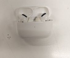 Apple AirPods Pro 1st Generation