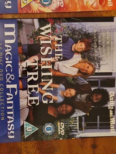 25 Magic & Fantasy newspaper DVDs in excellent condition