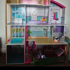 Doll house