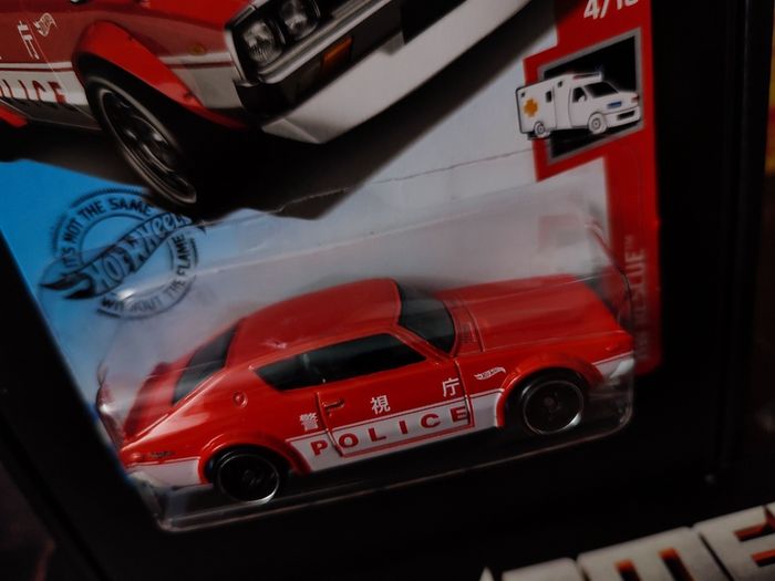Nissan Skyline 2000 GT-R ! Police ! from HW Rescue Series ! Hot Wheels ! Mattel !