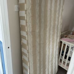 Single bed mattress