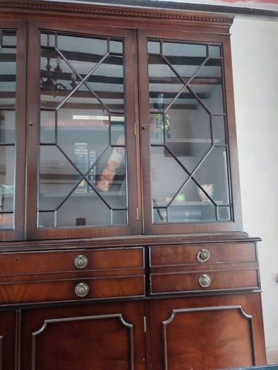 Stunning cabinet with writing desk