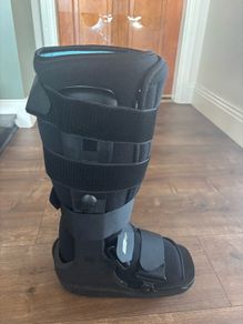 orthopaedic boot