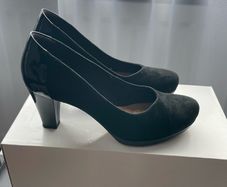 Clarks shoes
