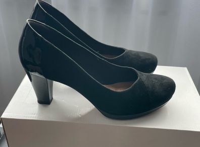Clarks shoes