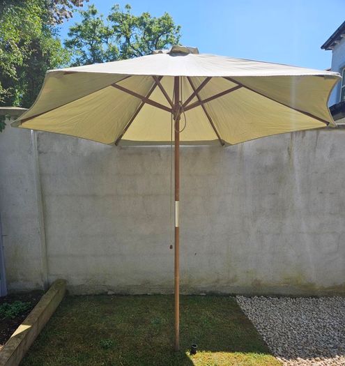 Blooma Light Green Parasol