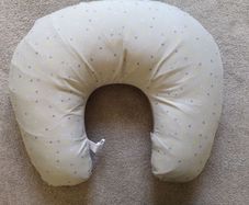 Clevamama Baby feeding pillow
