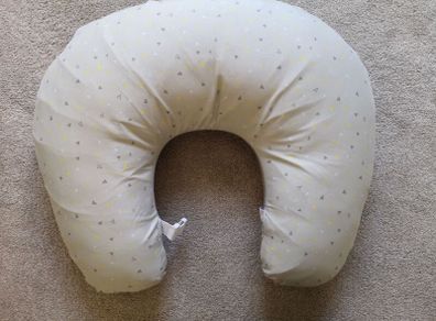 Clevamama Baby feeding pillow