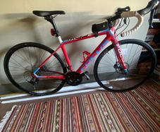 Focus Cayo full carbon bicycle