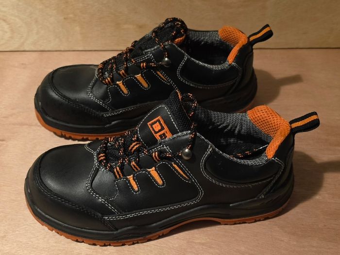 Mens Black Hammer  S3  Safety Shoes Composite Toe Size 9 In Very  Good Condition
