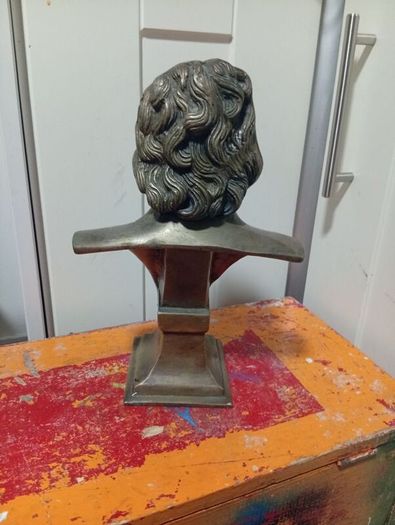 Beethoven bust