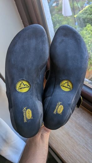la Sportiva miura vs