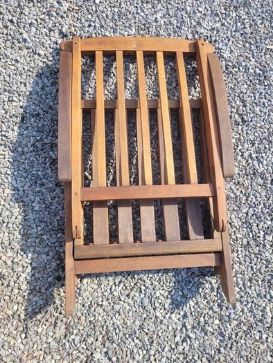 Teak Garden extending table and 6 reclining armchairs