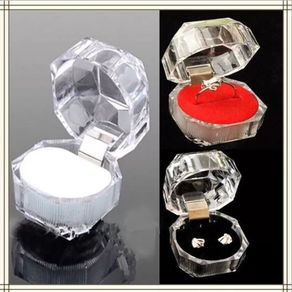 Ring box