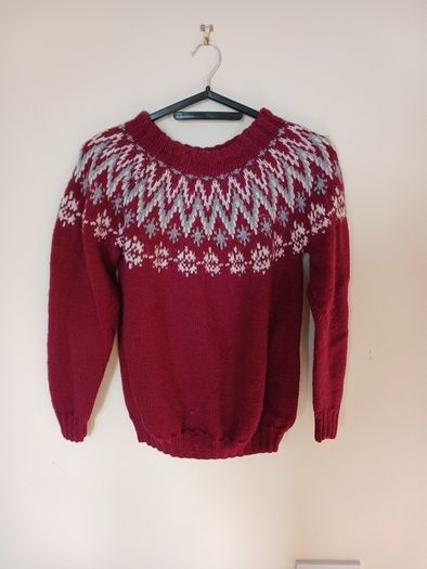 100 % wool jumper
