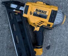 DeWalt DCN692 18V XR Brushless 2-Speed First Fix Framing Nailer