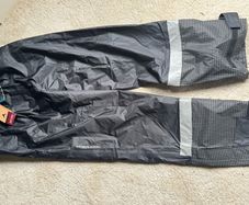 Altura waterproof trousers