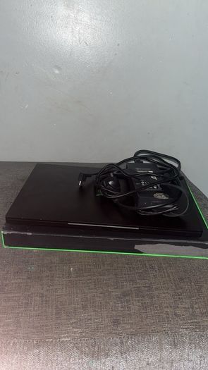 Razer blade 15 gaming laptop