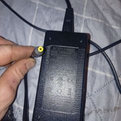 AC adapters dell Samsung etc 10e each